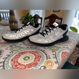 Custom Men’s Nike LunarGlide 4’s - size 11.5